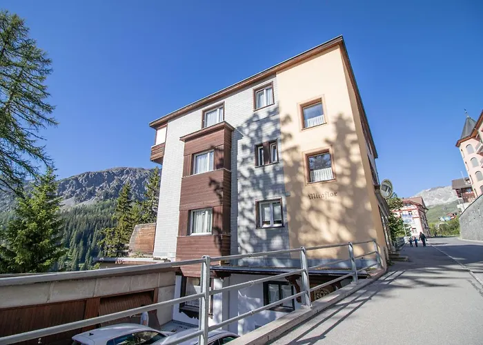 Miraflor Angela By *